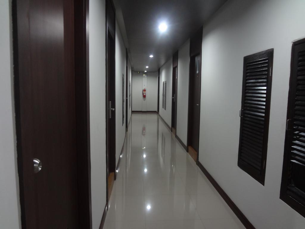 Sleep Tight Hotel Jomtien Beach Exterior foto